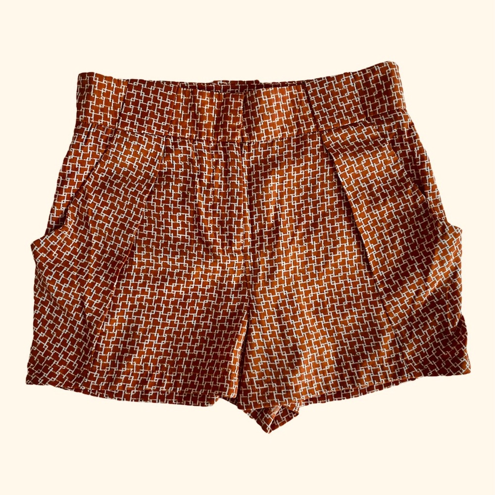 High Rise Benetton Silky Shorts